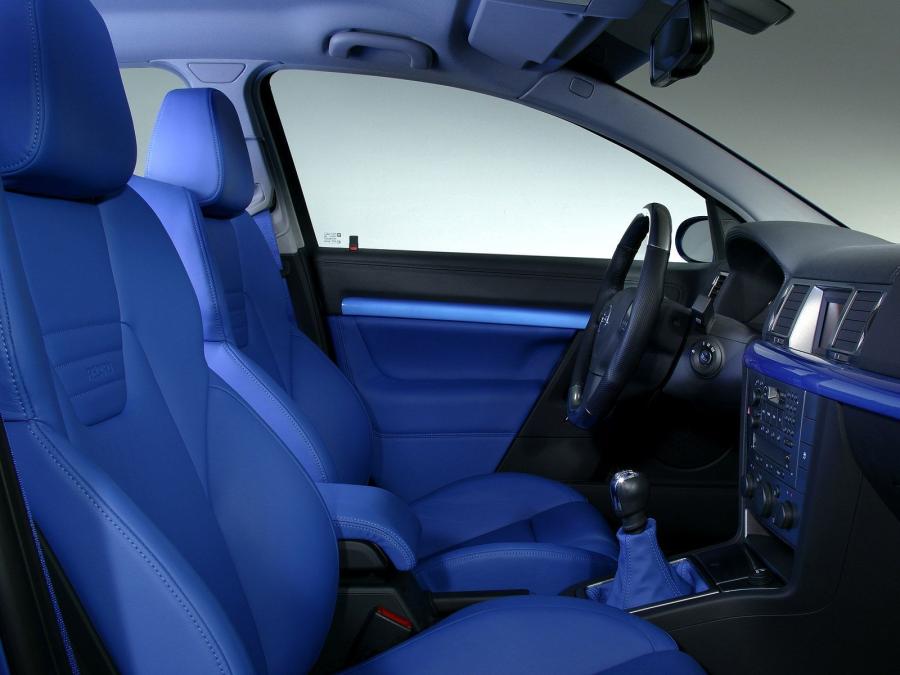  Opel Vectra GTS OPC 2003 года  (фото 2 из 8)